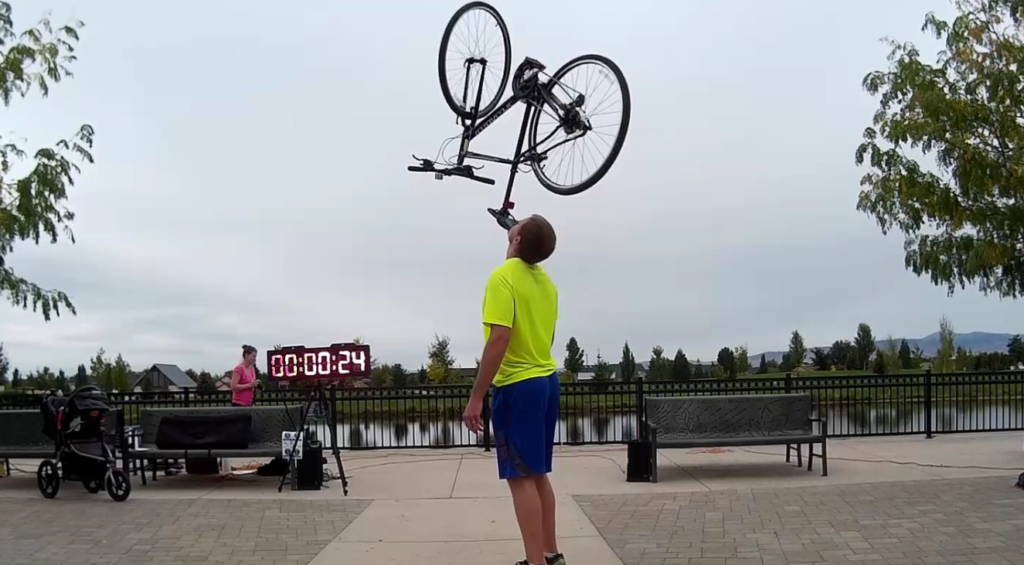 Bike Balancing to set the record